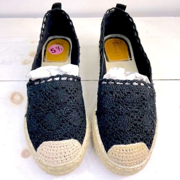 Bonnibel black crochet espadrilles 5.5 slip on - Picture 2 of 5